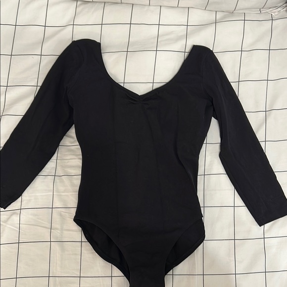 Bloch Tops - Bloch Black Long-Sleeve Scoop Neck Bodysuit